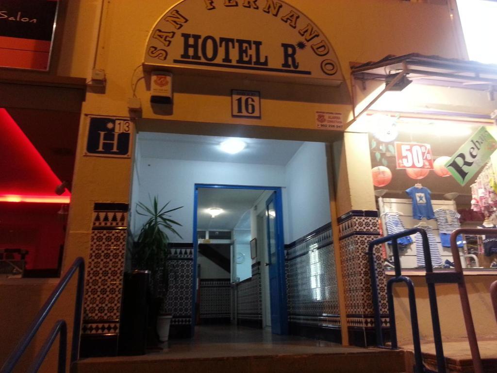 Hostal Casa De Huespedes San Fernando - Adults Only Плайя-дель-Инглес Экстерьер фото