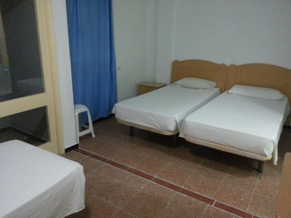 Hostal Casa De Huespedes San Fernando - Adults Only Плайя-дель-Инглес Номер фото